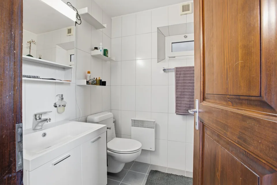 5.5 Zimmer Einfamilienhaus in Gordola – Foto 10 von 14