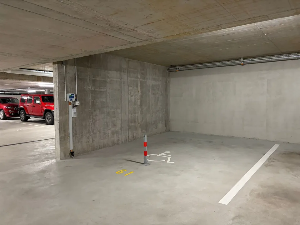 IV-Tiefgaragenplatz