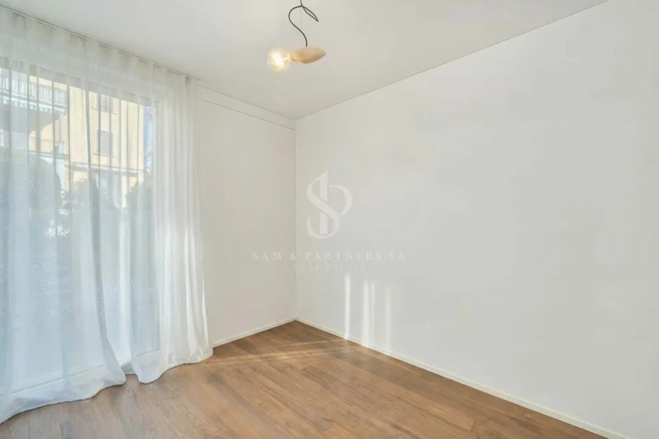 Moderno appartamento – foto 8 di 13