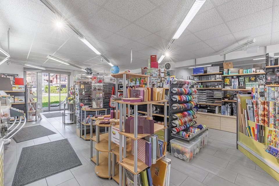 Spazio per nuove idee - commerciale o residenziale