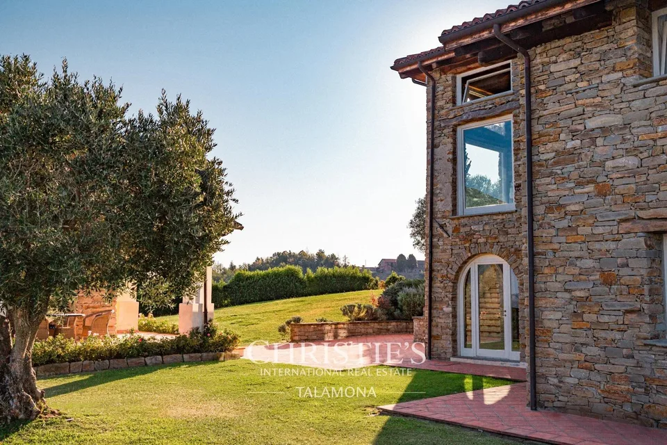 Domaine viticole avec vignobles et maison de campagne en Alta Langa ? Melazzo – photo 6 sur 13