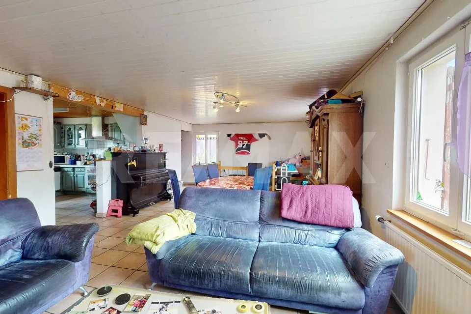 Freistehendes Einfamilienhaus zu verkaufen – Foto 8 von 13