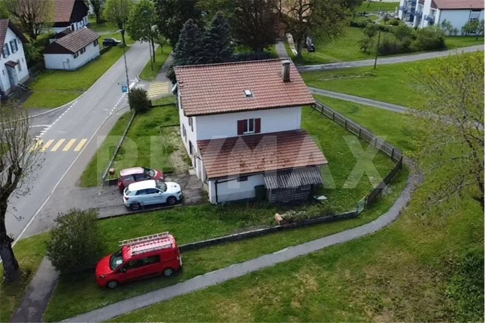Freistehendes Einfamilienhaus zu verkaufen – Foto 6 von 13