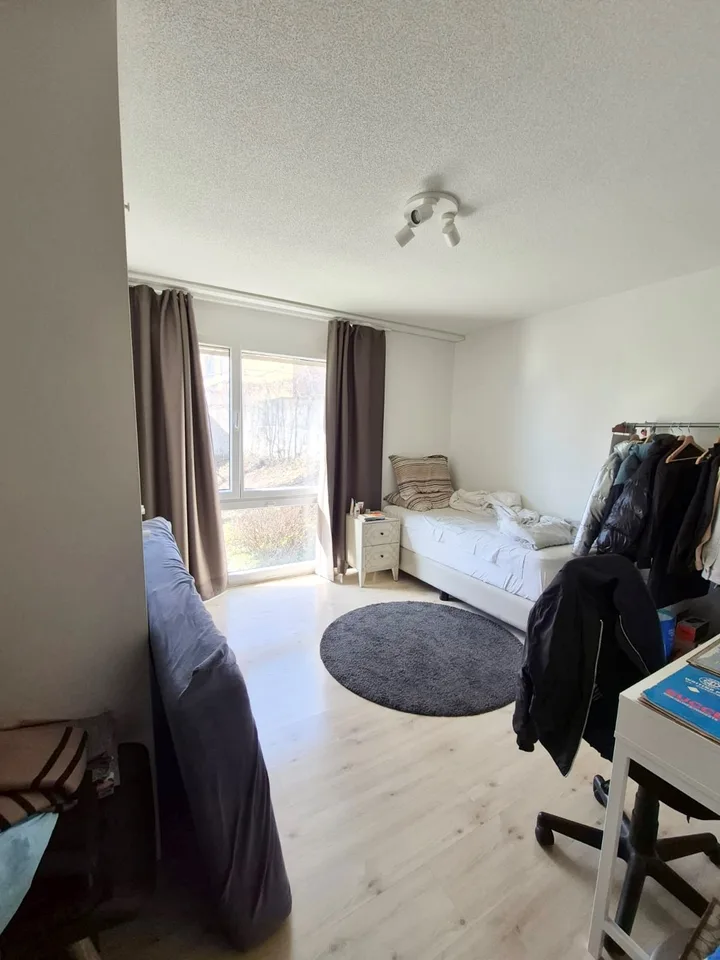 Wohnung von 161 m² mit Seeblick – Volumen und Potenzial in St-Blaise – Foto 6 von 12