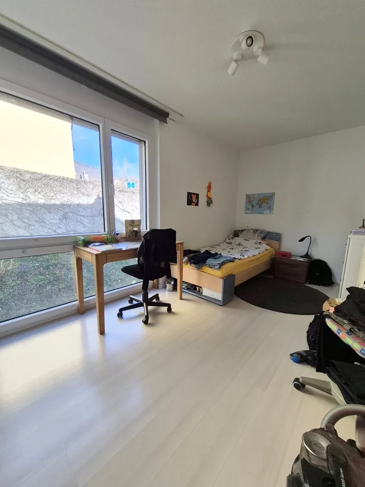 Wohnung von 161 m² mit Seeblick – Volumen und Potenzial in St-Blaise – Foto 8 von 12