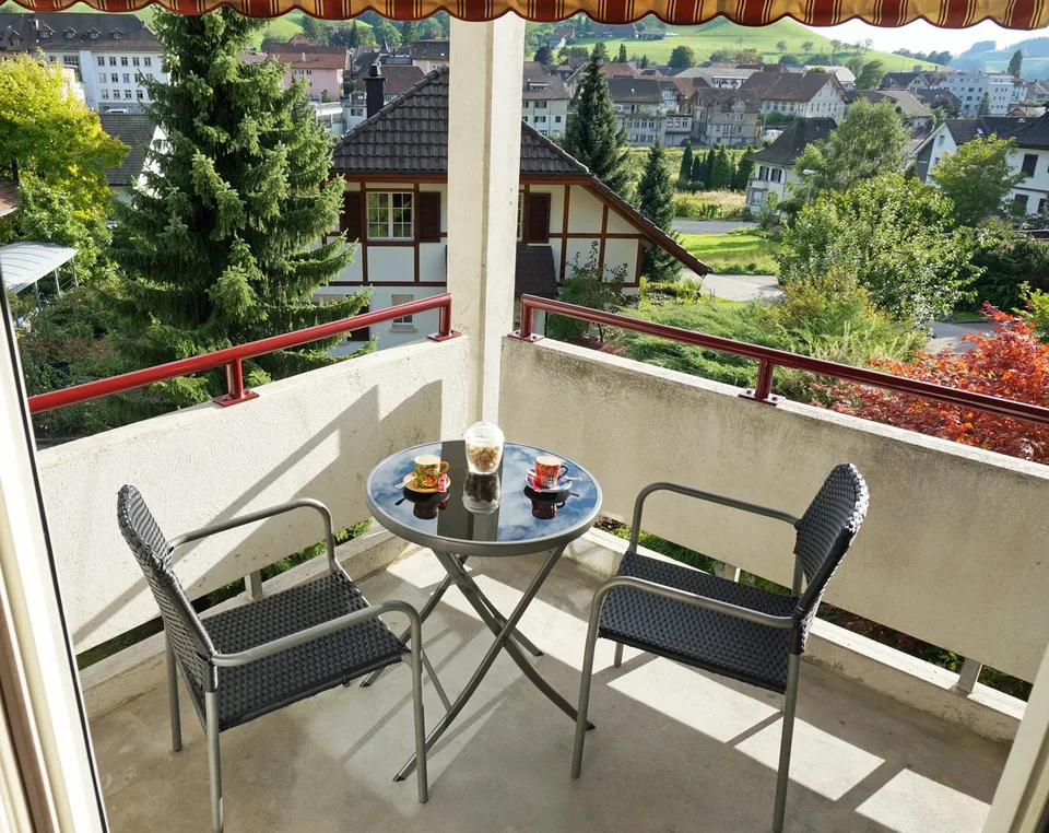 2.5 - Zimmerwohnung mit Weitsicht in Huttwil