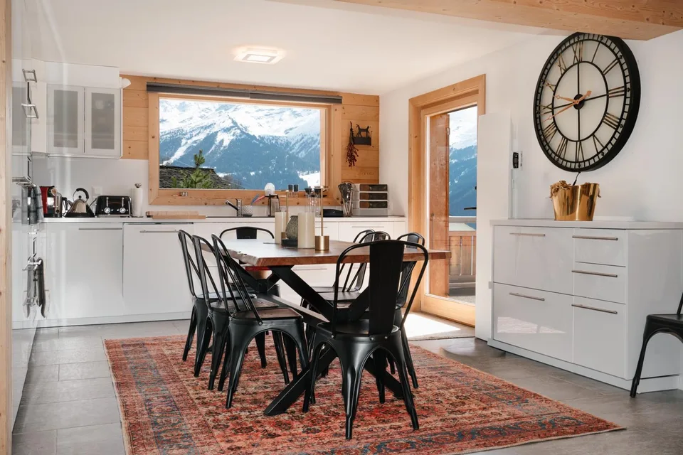 Ein Chalet mit 5 Zimmern in dem charmanten Dorf Médières.