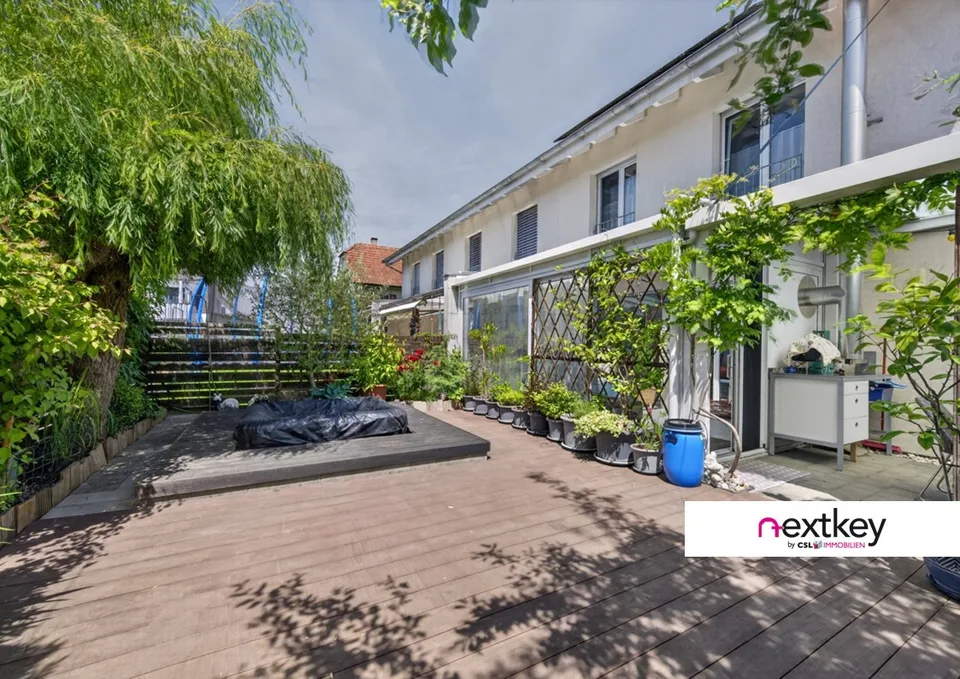 Familienparadies mit Gartenidylle und Solaranlage