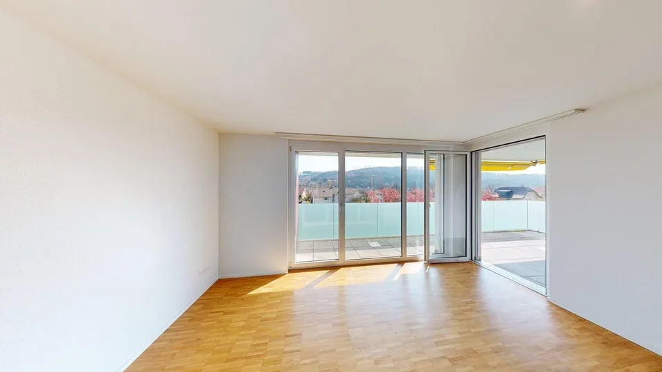 Vivere da 50: appartamento 3,5 locali di alta qualità, moderno, con carport