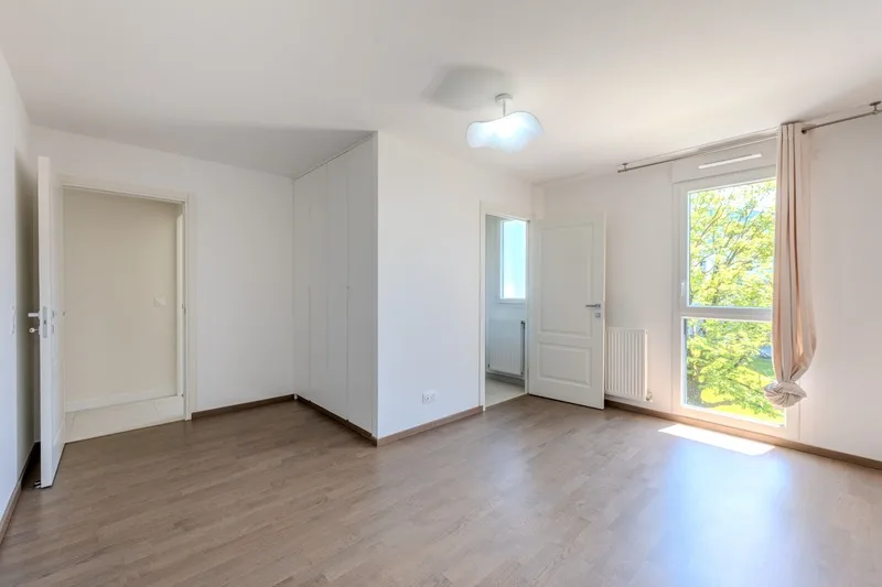 Appartamento di 4 locali in vendita ad ARCHAMPS (74)