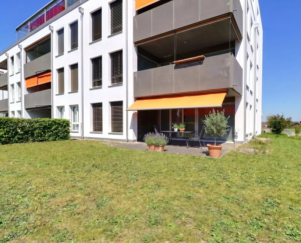 4½ pièces au rez avec terrasse et jardin