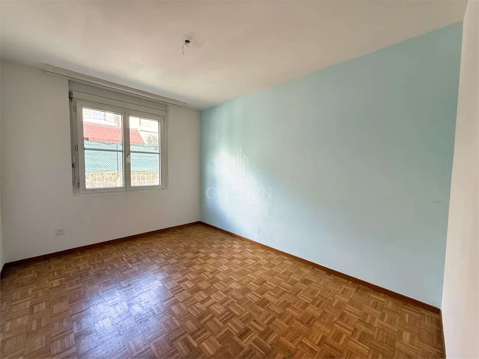 Geräumige 4.5-Zimmer-Wohnung mit privatem Garten – Foto 7 von 11