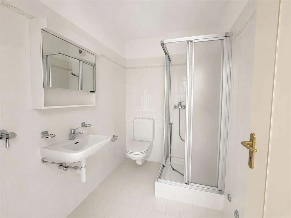 Geräumige 4.5-Zimmer-Wohnung mit privatem Garten – Foto 9 von 11