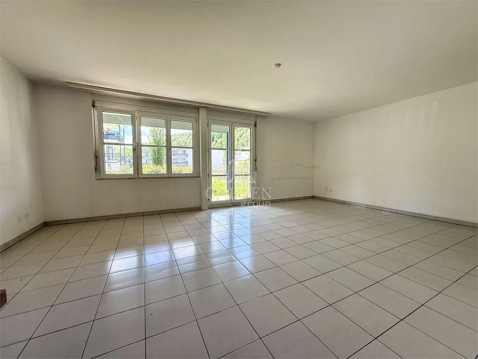 Appartement spacieux de 4,5 pièces avec jardin privé