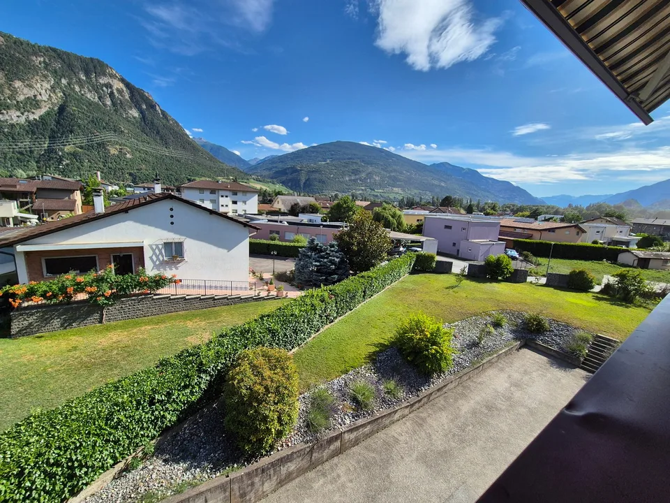 Delizioso appartamento mansardato di 4.5 locali a Saint-Léonard