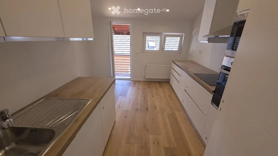 Helle 3.5-Zimmer-Dachwohnung in Zizers – ab August 2026 zu vermieten