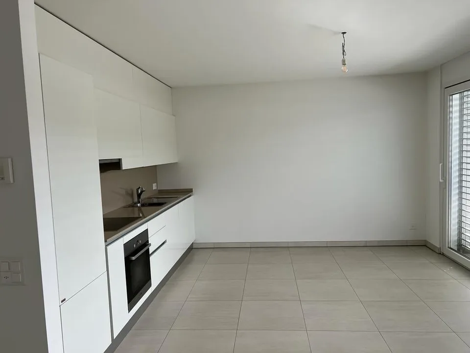 Stabio - Penthouse mit Klimaanlage, 3.5 Zimmer und Doppelbalkon