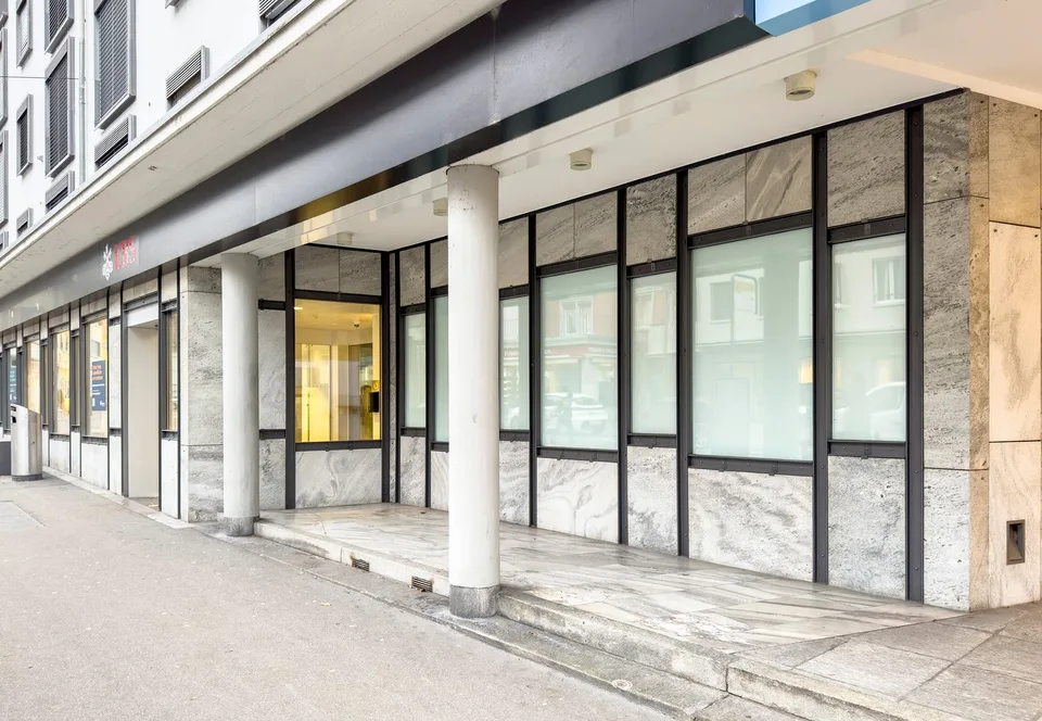 Attraktive Gewerbeimmobilie im Zentrum von Neuhausen am Rheinfall