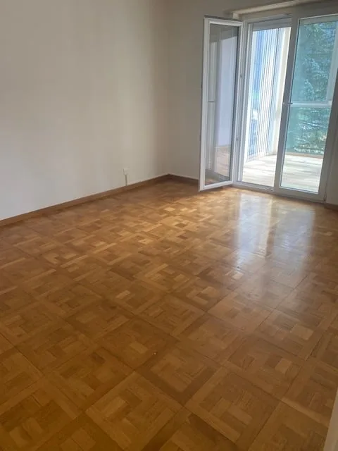 Sehr schönes Apartment zur Miete im Herzen von St-Imier