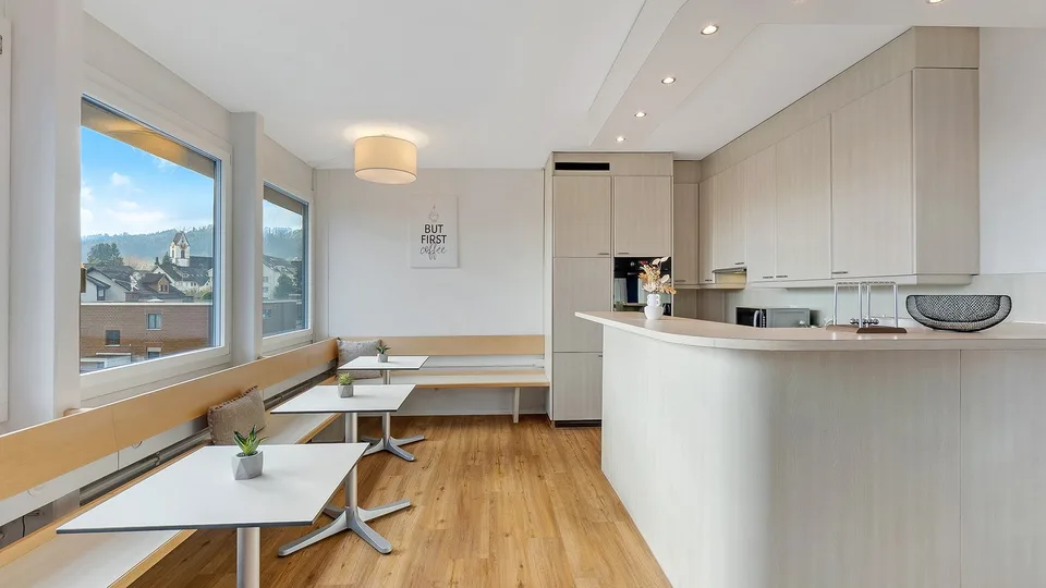Flexibles 48 m² Büro – perfekt für kleine Teams