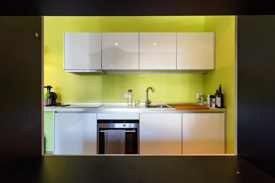 Geräumiges eingerichtetes Einzimmerapartment in Molino Nuovo