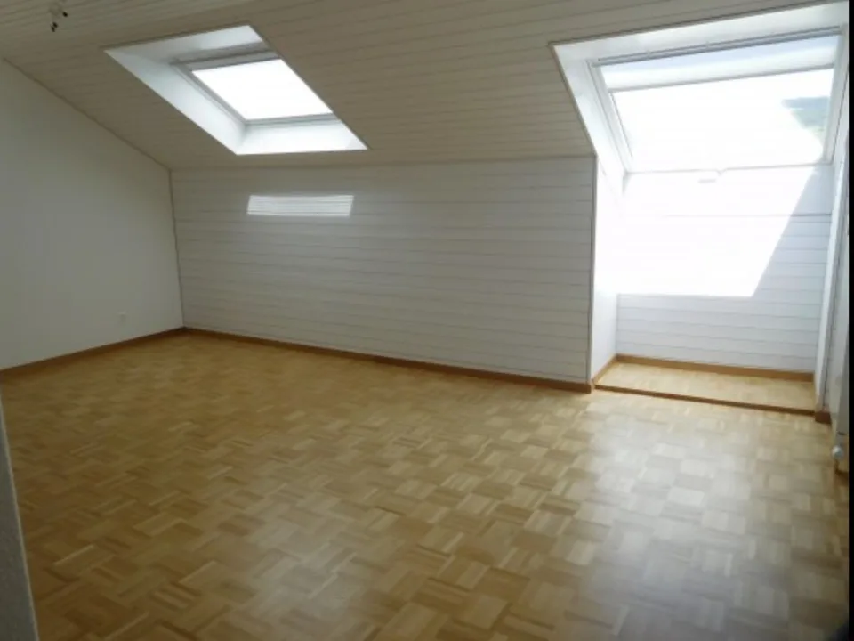 Tenant sought: Spacious 3.5-room apartment in Wichtrach