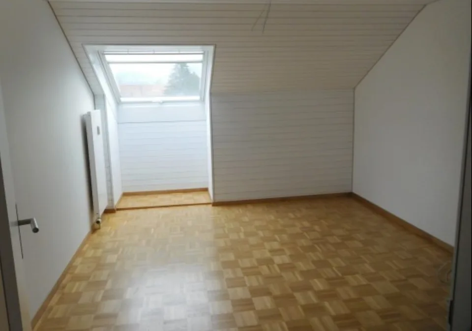 Tenant sought: Spacious 3.5-room apartment in Wichtrach