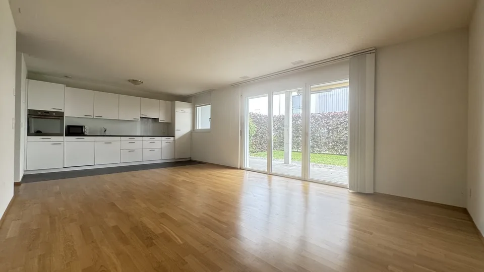 3.5-Zimmerwohnung mit sonnigem Garten und modernem Wohnkomfort