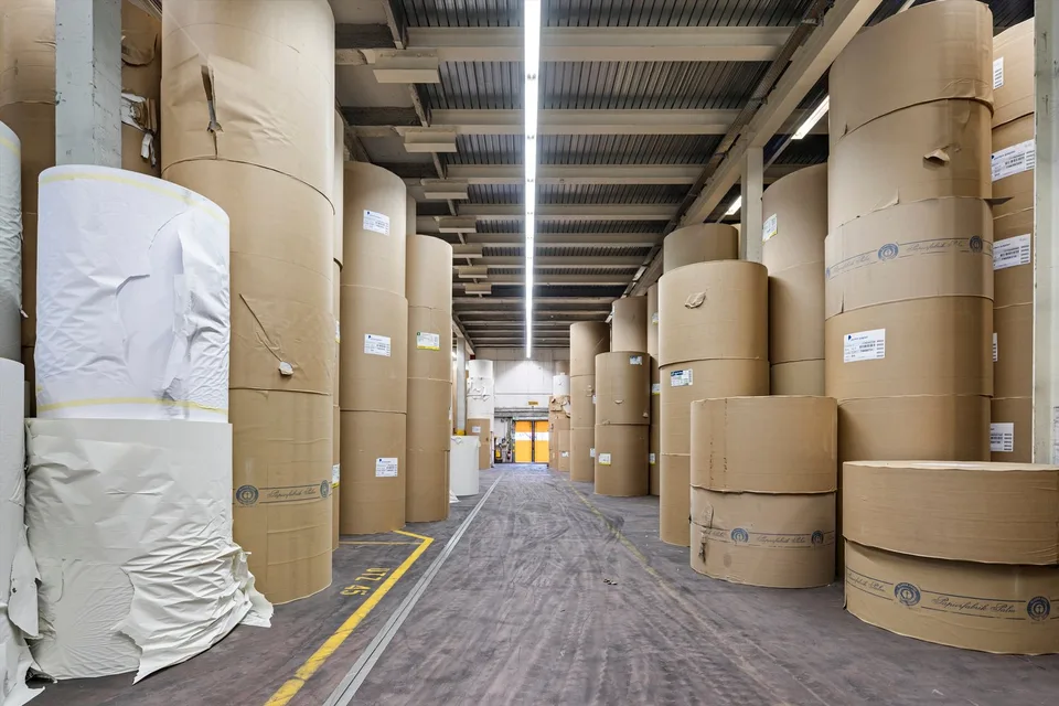 Grosszügig und vielfältig nutzbare Industrieflächen im Druckzentrum Zürich – Foto 10 von 10