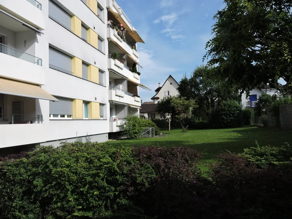 Motorradplatz zu vermieten - 6 Monate Mietzinsfrei