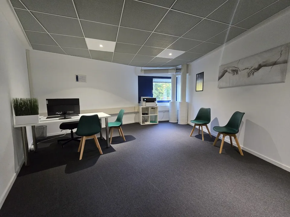 Situation optimale - Bureau Plug-and-Play de 271m2 – photo 9 sur 9