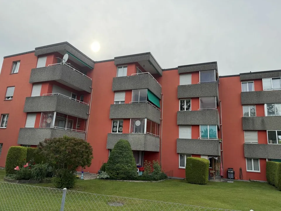 Grosszügige 4.5 Zimmer-Wohnung, im Quartier "Flurhof"