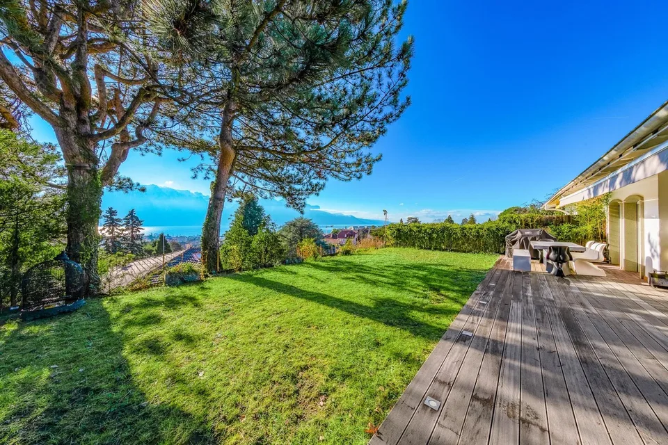 Villa eccezionale con vista panoramica sul Lago di Ginevra e le Alpi a Vevey