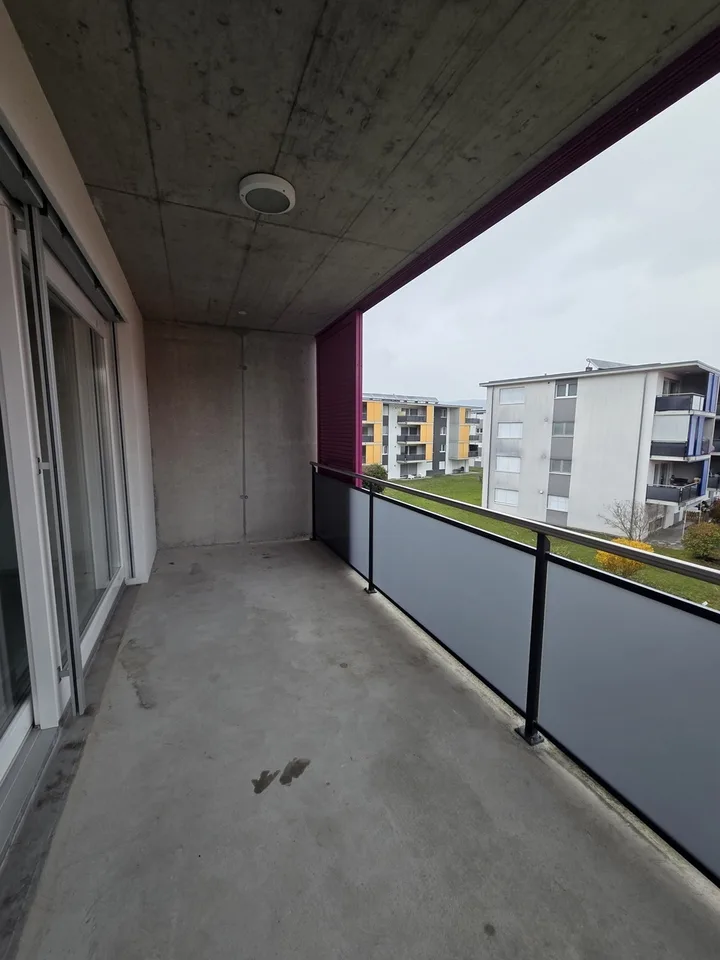 Appartamento di 4,5 locali di 107 m2 al 2° piano con ascensore