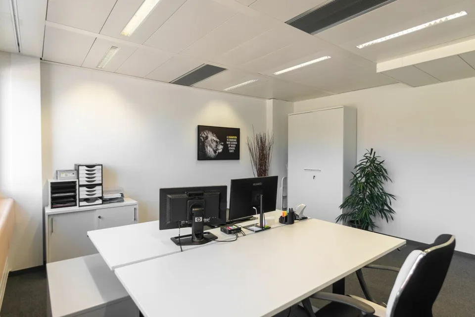 Sous-locataire de bureau de rêve : emplacement idéal – photo 7 sur 11
