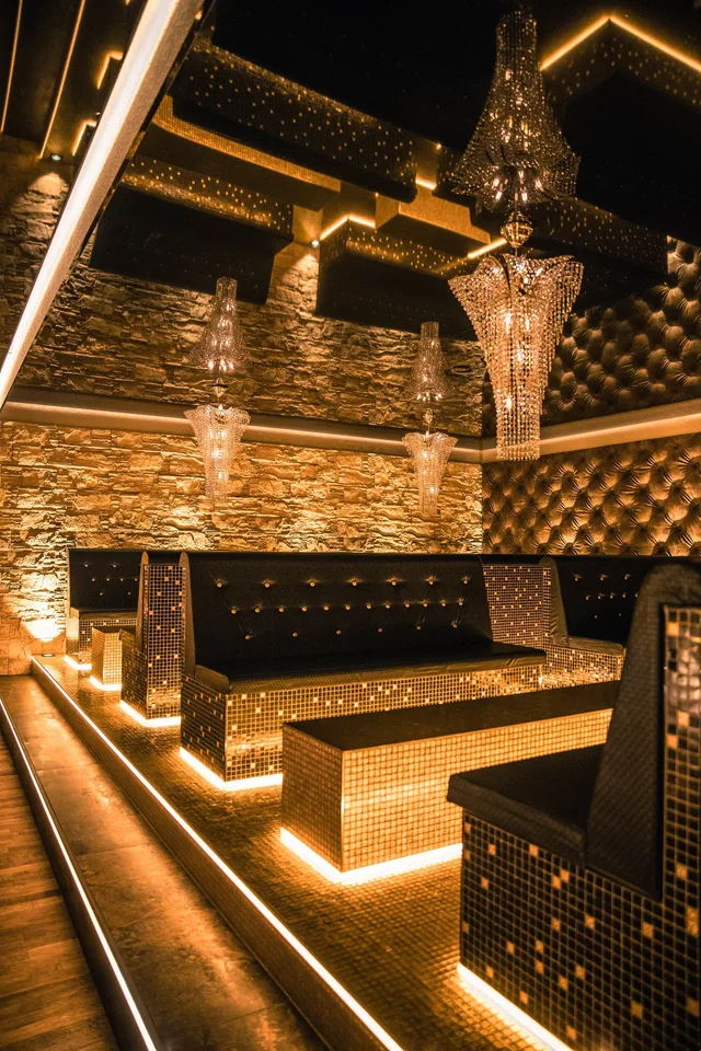 Exclusive event location in a great location – photo 8 of 9