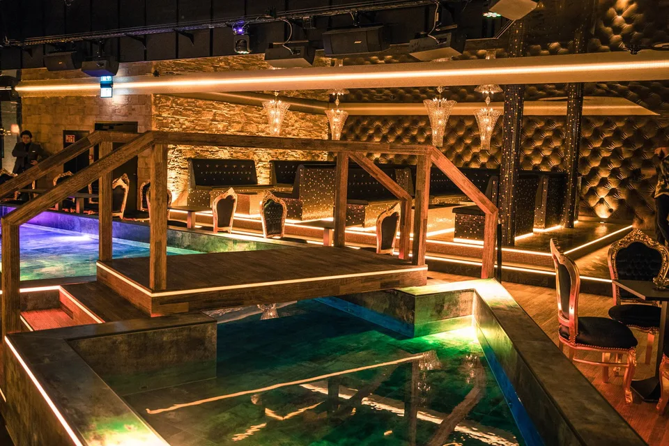 Exclusive event location in a great location – photo 9 of 9