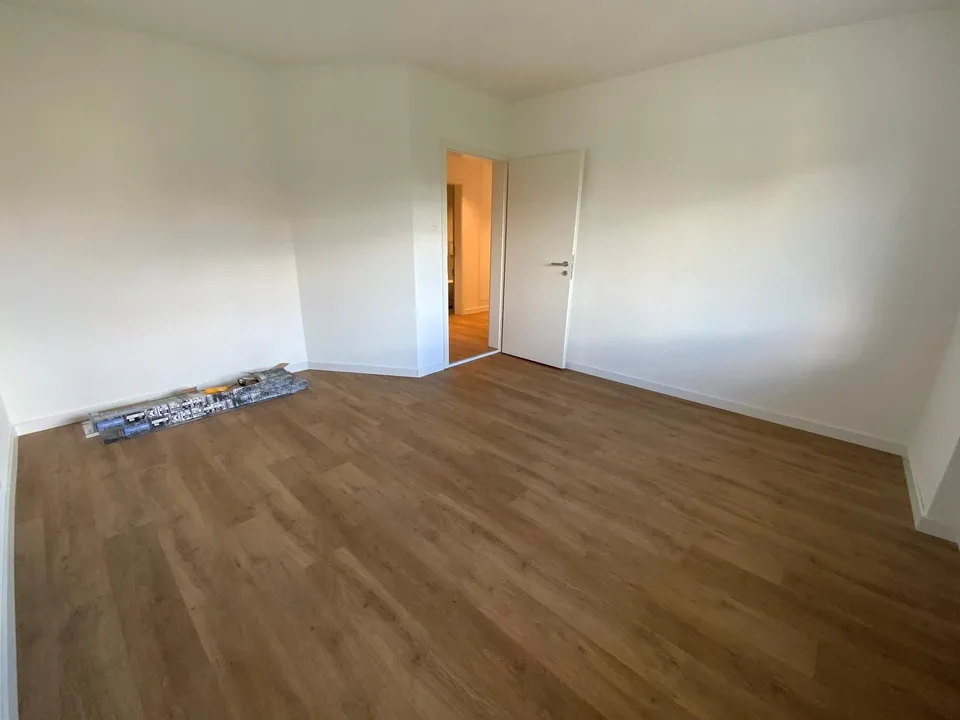 Appartamento di 3.5 locali con ampio balcone e balcone laterale supplementare