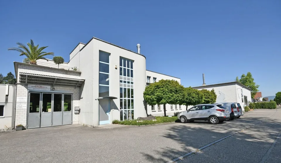 ATELIER / GEWERBERAUM AN GUTER LAGE