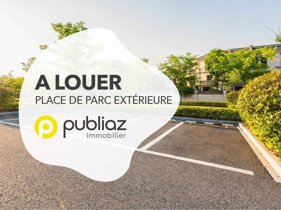 Place de parc extérieure à louer de suite