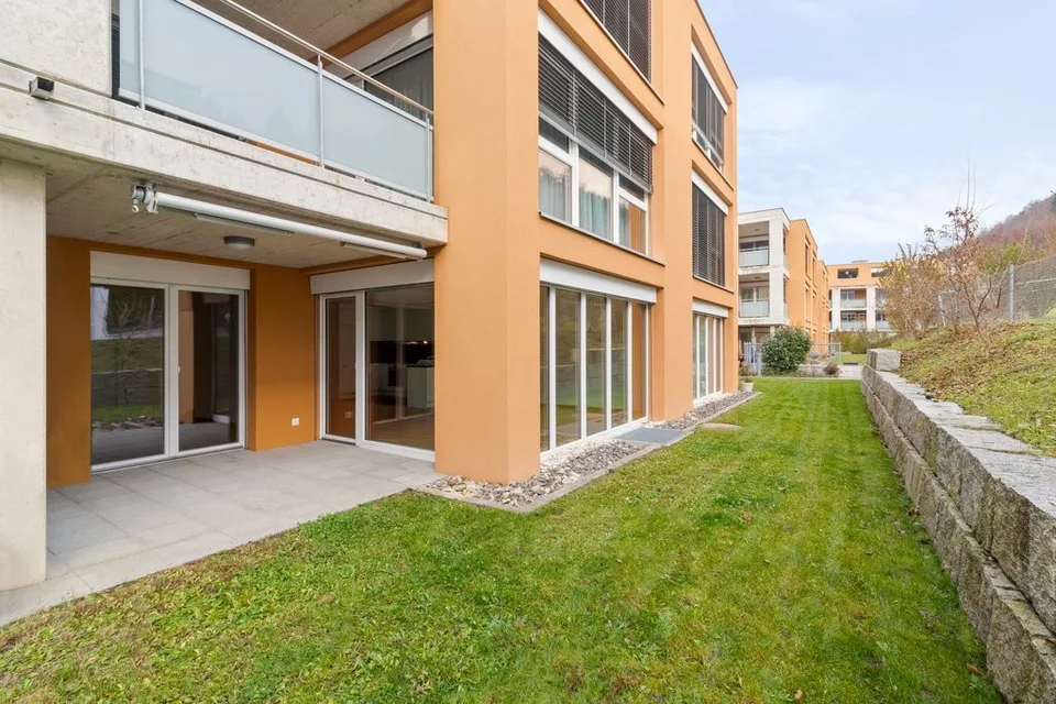 Moderne Gartensitzplatz Wohnung an bevorzugter Wohnlage