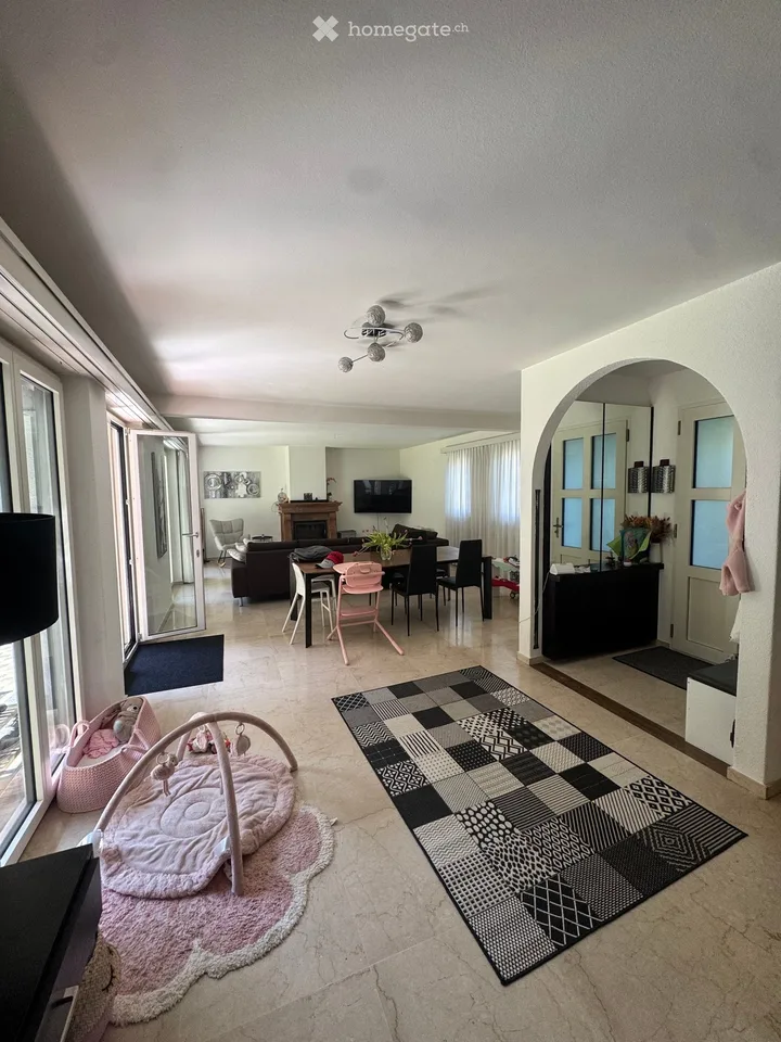Affitto Casa Unifamiliare 4.5 Locali a Losone