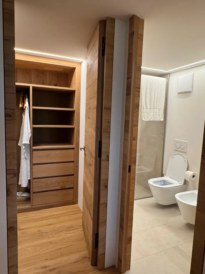 Exquisiter Alpen-Retreat in Via Maistra – Sankt Moritz Dorf – Erst kürzlich renoviert!