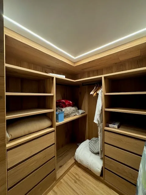 Exquisiter Alpen-Retreat in Via Maistra – Sankt Moritz Dorf – Erst kürzlich renoviert!
