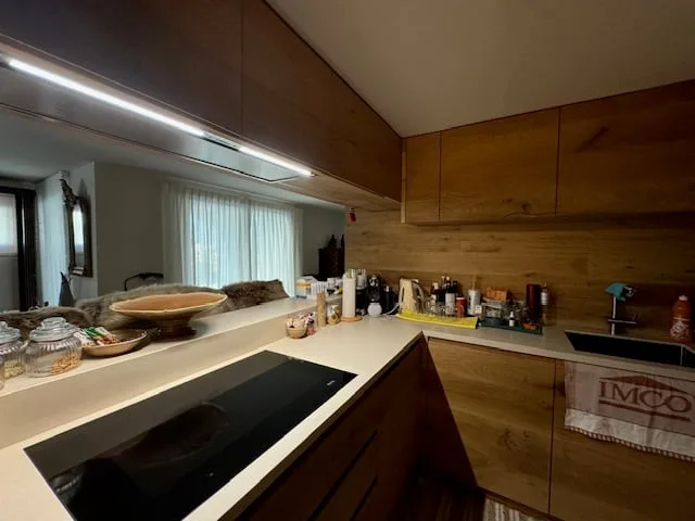 Exquisiter Alpen-Retreat in Via Maistra – Sankt Moritz Dorf – Erst kürzlich renoviert!