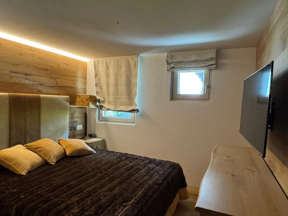 Exquisiter Alpen-Retreat in Via Maistra – Sankt Moritz Dorf – Erst kürzlich renoviert!