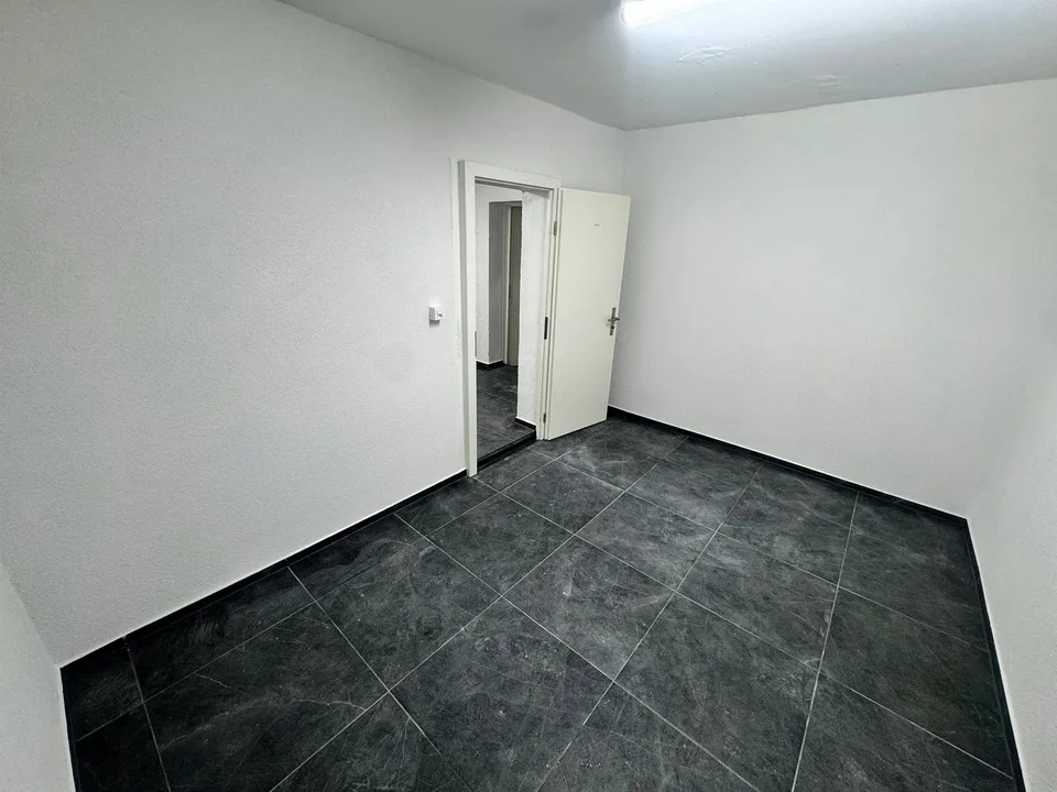 Ottimi locali per hobby con WC da affittare in una posizione superba !