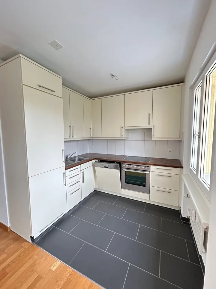 Helle und grosszügige 3.5-Zimmer Wohnung am Rorschacherberg
