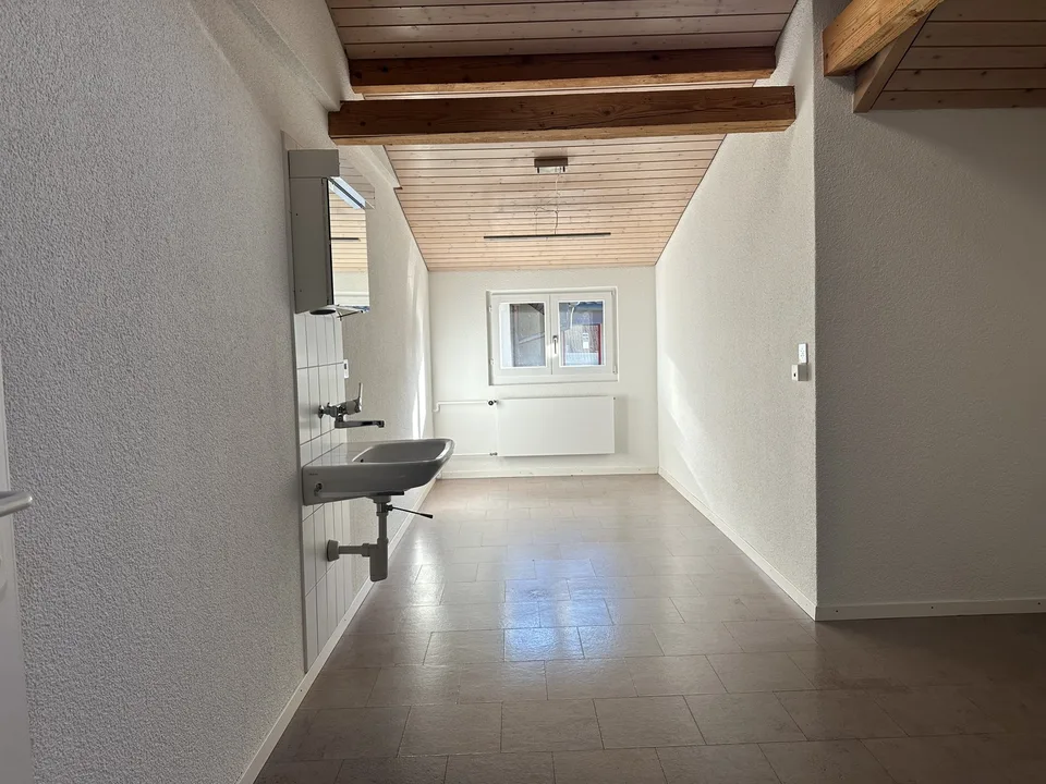 Locaux de bureau ou de pratique flexibles dans un emplacement central à Spiez