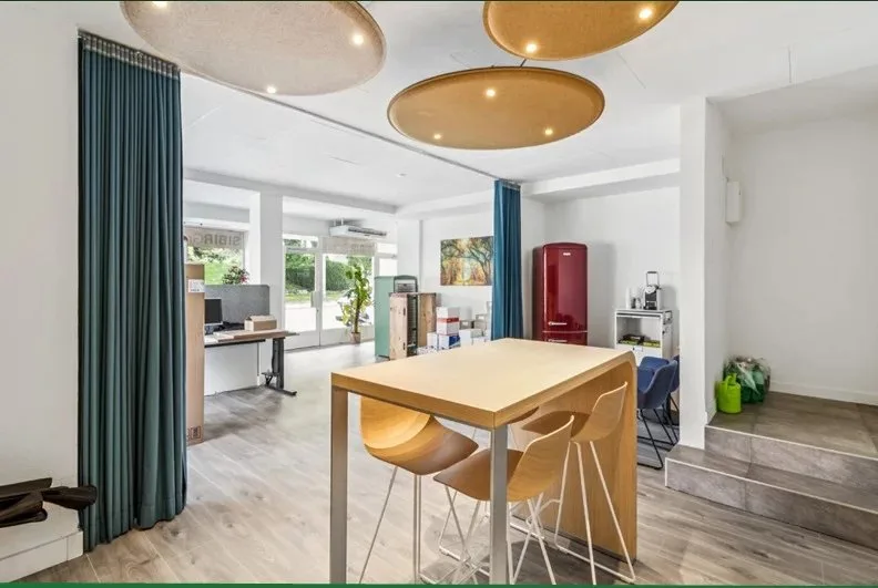 Gewerbliche Räume - Showroom - Werkstatt